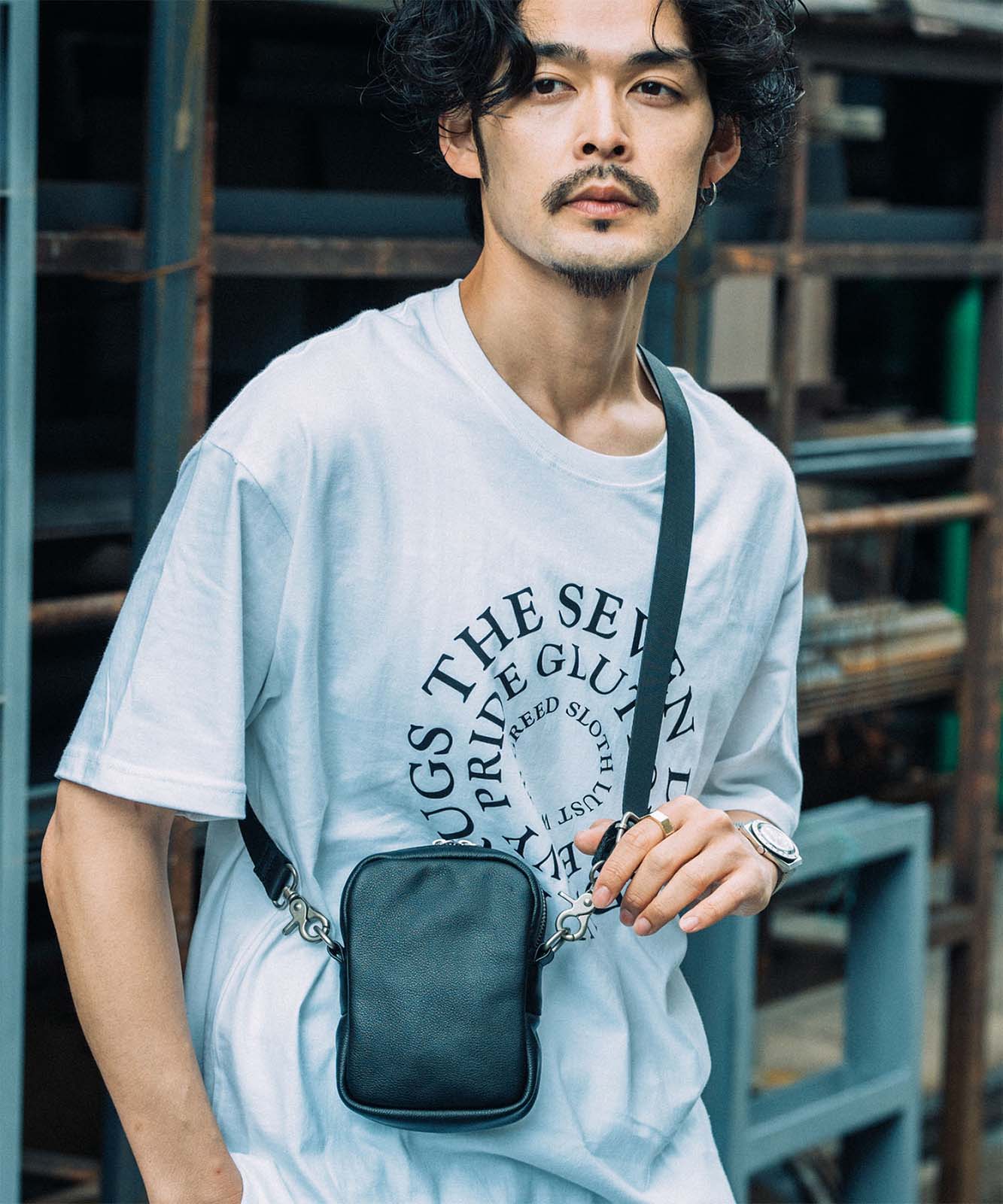 DEVICE+ 本革カウレザー ミニショルダーバッグ