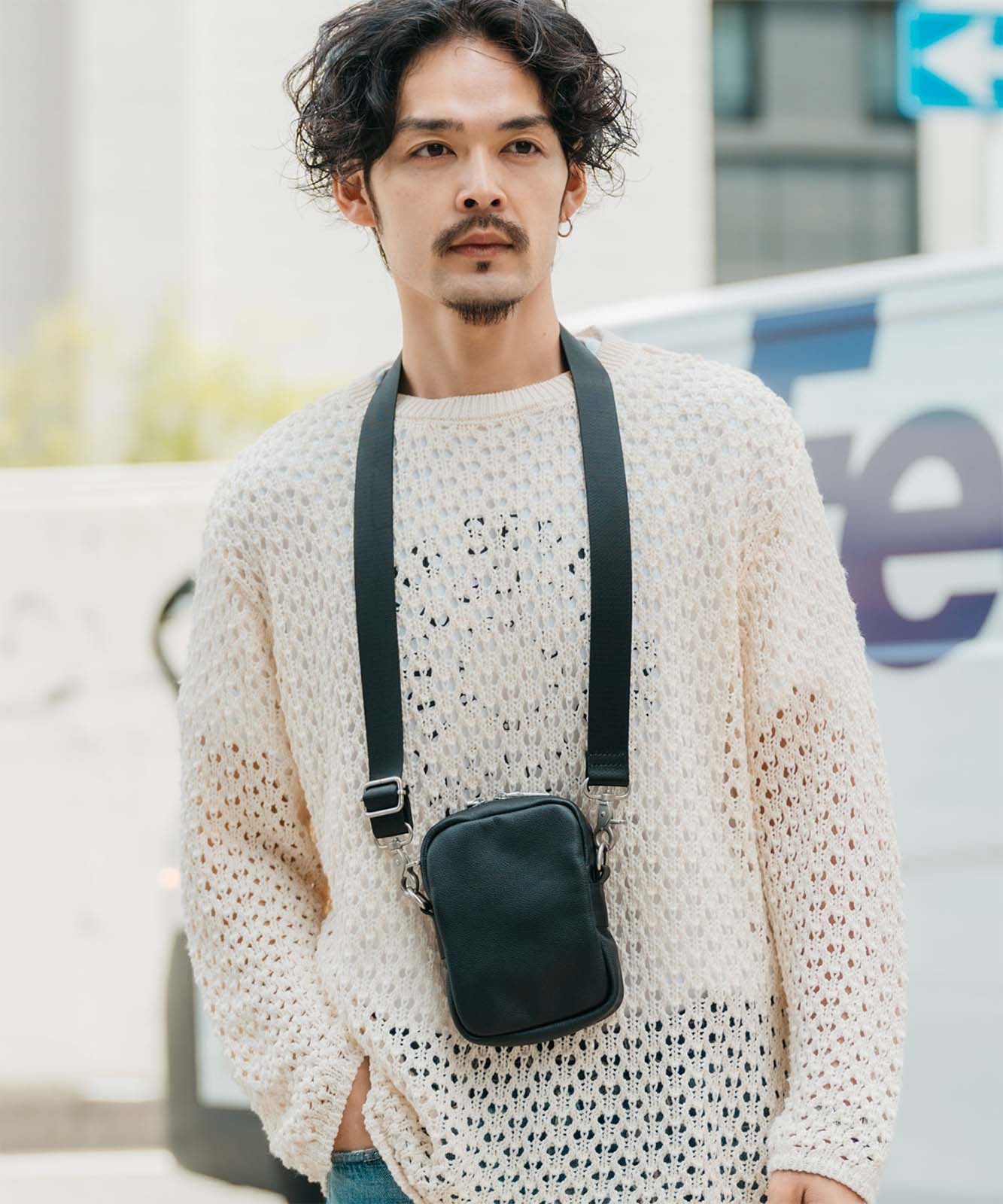 DEVICE+ 本革カウレザー ミニショルダーバッグ