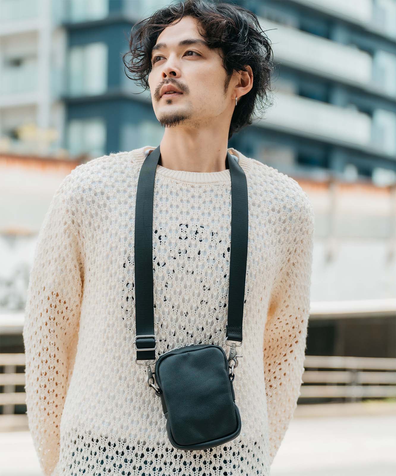 DEVICE+ 本革カウレザー ミニショルダーバッグ