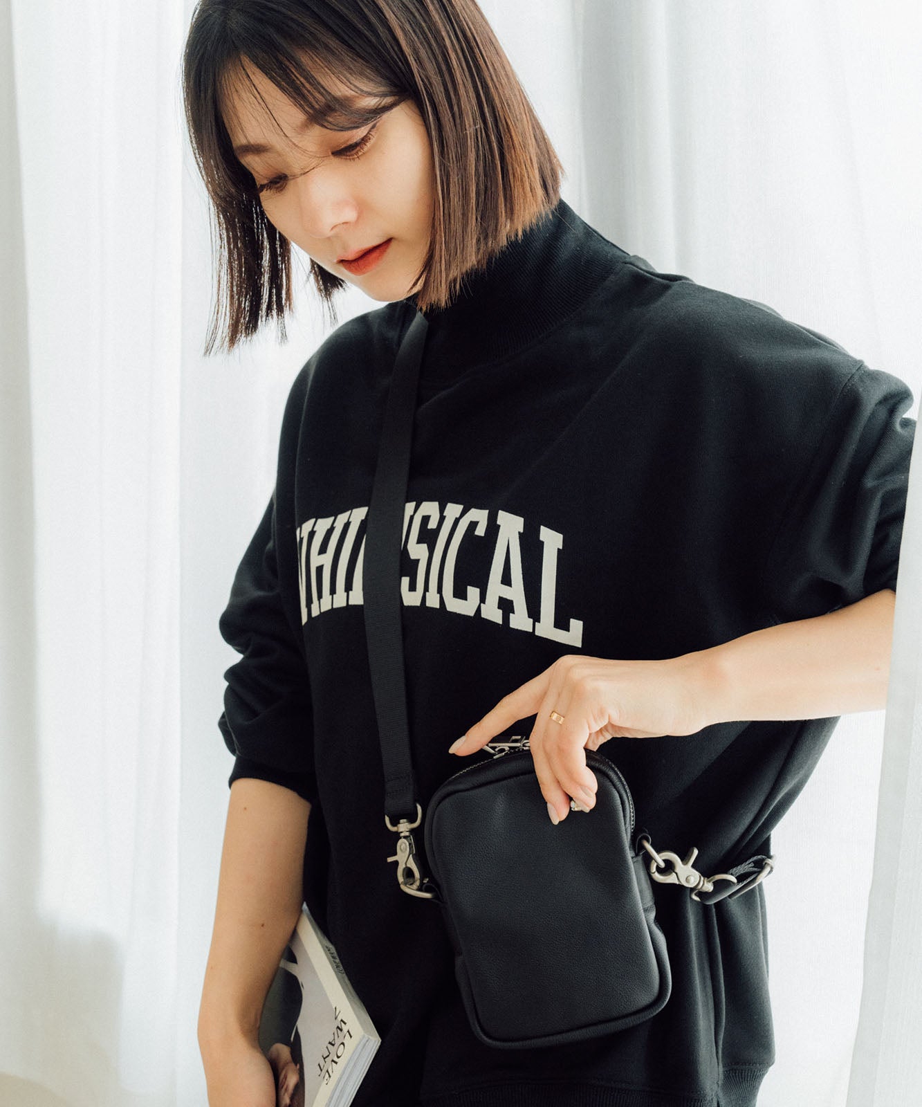 DEVICE+ 本革カウレザー ミニショルダーバッグ