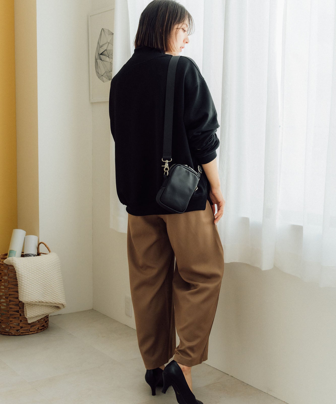 DEVICE+ 本革カウレザー ミニショルダーバッグ