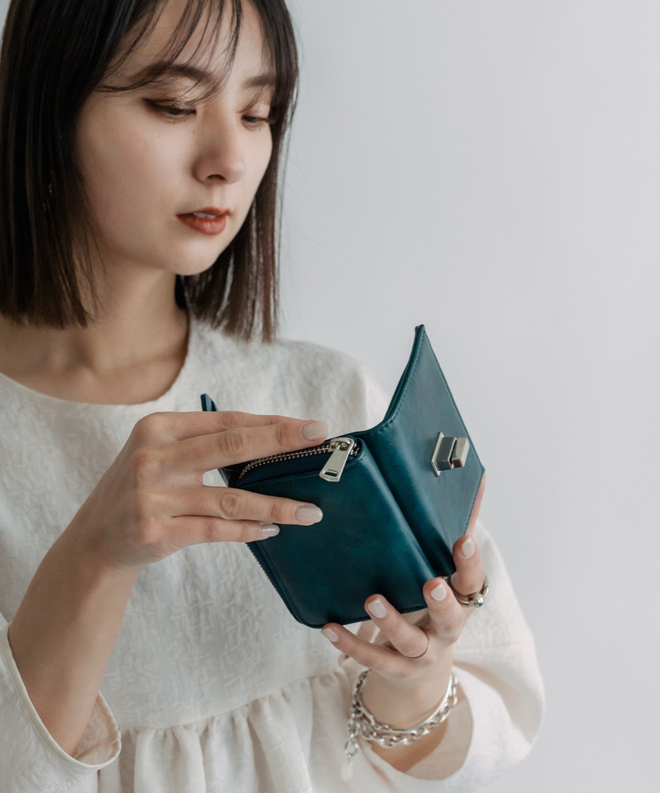 Rename 回転金具 3つ折り財布