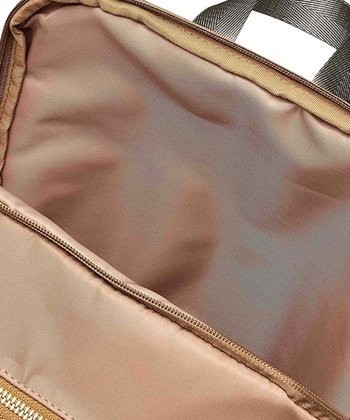 CECIL McBEE STYLISH NYLON SERIES スタイリッシュナイロン リュックサック デイパック