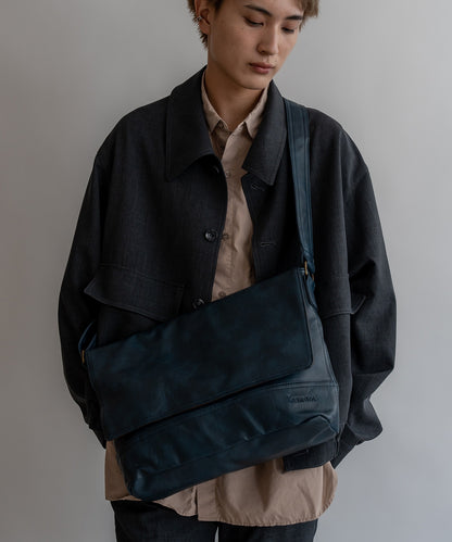 Rename roots ショルダーバッグ