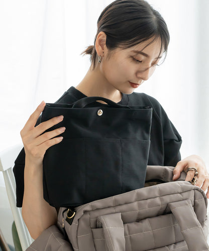 Rename ナイロン ポートレート バックインバッグ