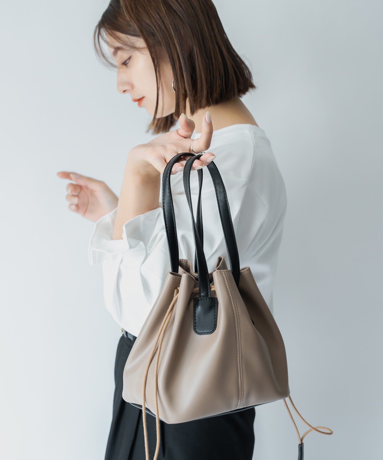 Rename フェイクレザー ３WAY 巾着トートバッグ 巾着バッグ RSG20028