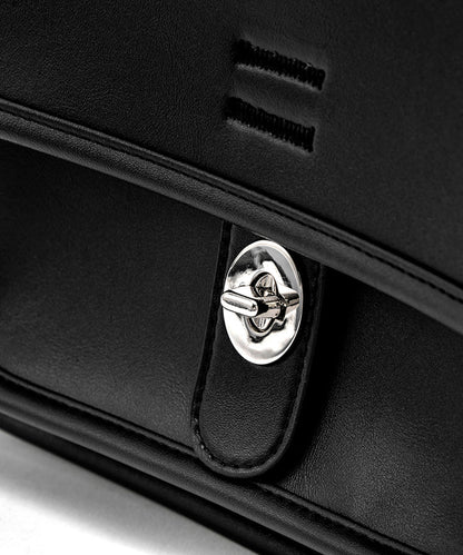 Rename フロントバックル 横型ショルダーバッグ